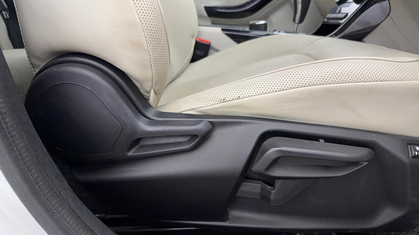 2022 Tata NEXON XZA PLUS (L), Petrol, Automatic, 51,883 km, Driver Side Adjustment Panel