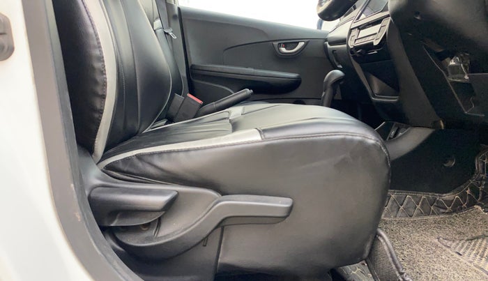 2017 Honda BR-V 1.5L I-VTEC V CVT, Petrol, Automatic, 88,760 km, Driver Side Adjustment Panel