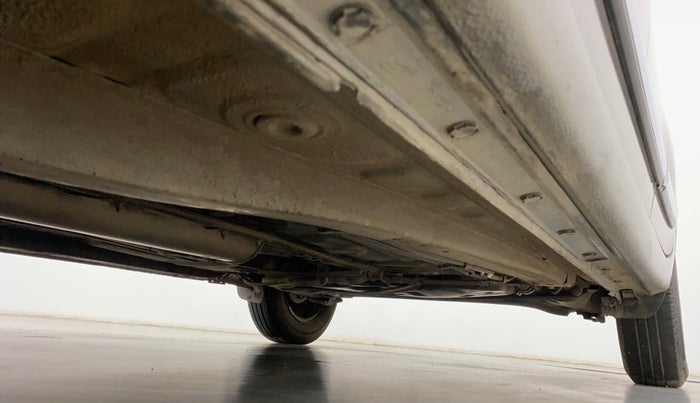 2017 Maruti Dzire VXI, Petrol, Manual, 36,040 km, Right Side Underbody