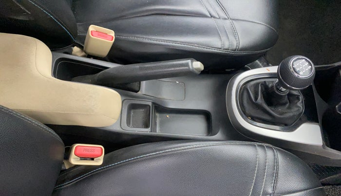 2018 Honda Jazz 1.2L I-VTEC V, Petrol, Manual, 89,671 km, Gear Lever