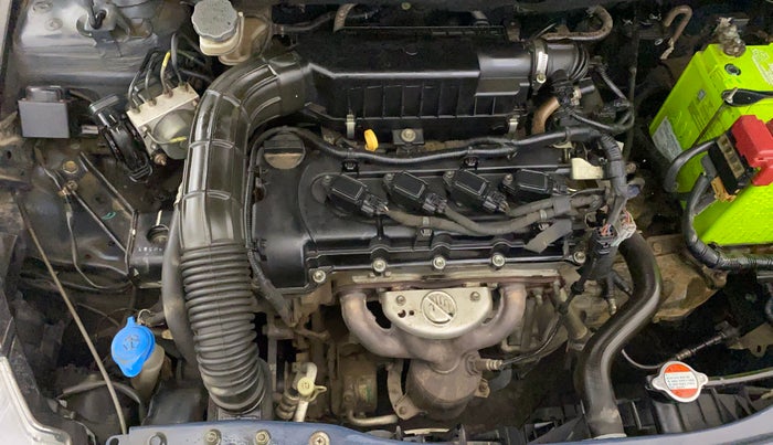 2019 Maruti Ciaz DELTA 1.5 SHVS MT PETROL, Petrol, Manual, 31,615 km, Engine View - Right