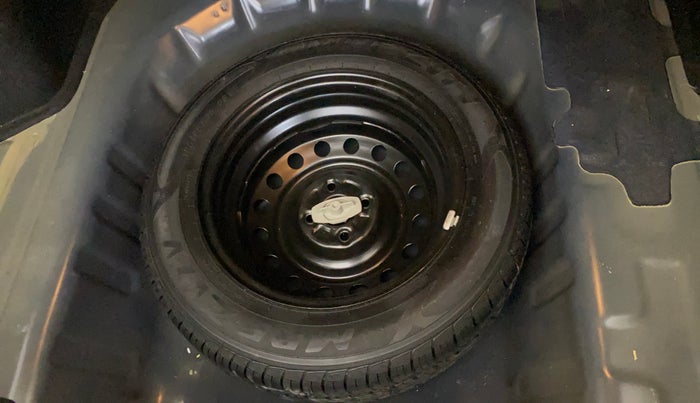 2019 Maruti Ciaz DELTA 1.5 SHVS MT PETROL, Petrol, Manual, 31,615 km, Spare Tyre