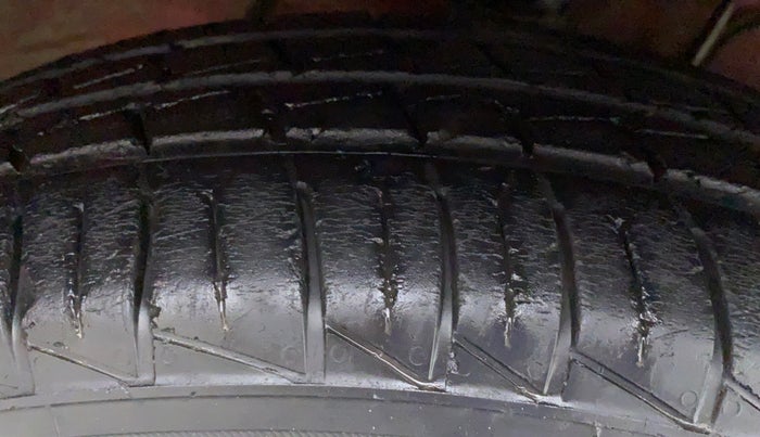 2019 Maruti Alto VXI, Petrol, Manual, 14,659 km, Right Rear Tyre Tread