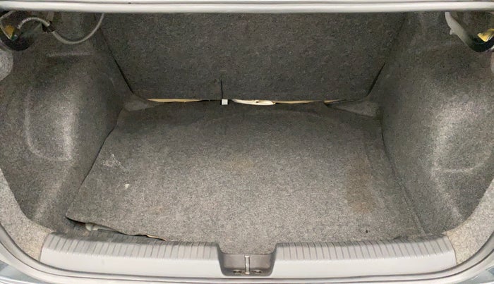 2017 Volkswagen Ameo HIGHLINE DSG 1.5 DIESEL , Diesel, Automatic, 66,122 km, Boot Inside