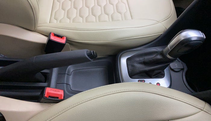 2017 Volkswagen Ameo HIGHLINE DSG 1.5 DIESEL , Diesel, Automatic, 66,122 km, Gear Lever