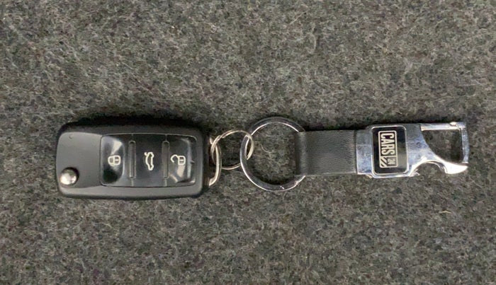 2017 Volkswagen Ameo HIGHLINE DSG 1.5 DIESEL , Diesel, Automatic, 66,122 km, Key Close Up