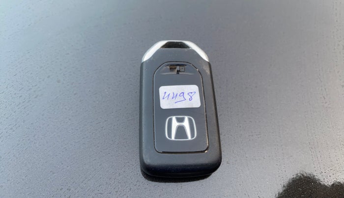 2020 Honda Amaze 1.2L I-VTEC VX CVT, Petrol, Automatic, 97,327 km, Key Close Up