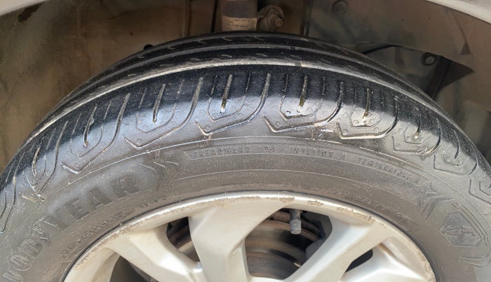 2020 Honda Amaze 1.2L I-VTEC VX CVT, Petrol, Automatic, 97,327 km, Right Front Tyre Tread