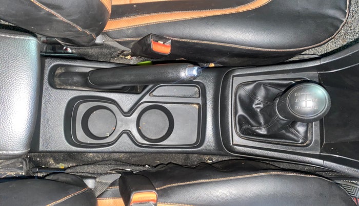 2022 Maruti Vitara Brezza LXI, Petrol, Manual, 15,627 km, Gear Lever