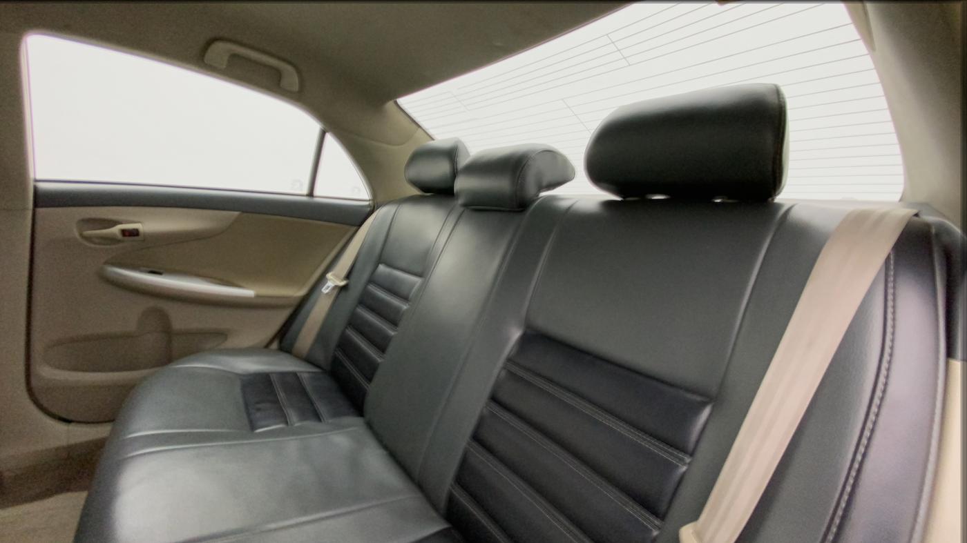 2012 Toyota Corolla Altis J PETROL, Petrol, Manual, 61,916 km, Right Side Rear Door Cabin