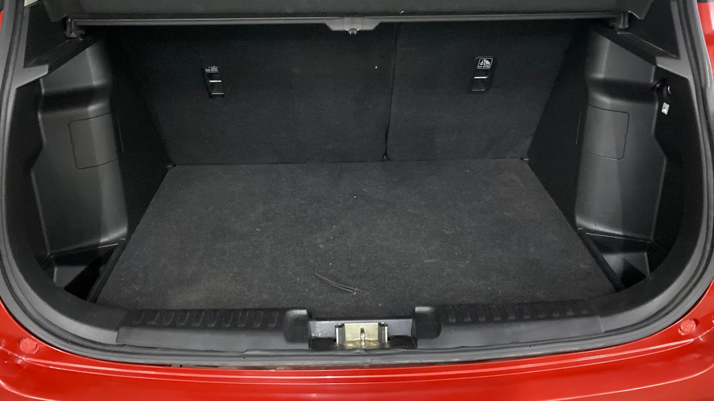 2020 Maruti Vitara Brezza ZXI PLUS DUAL TONE, Petrol, Manual, 83,804 km, Boot Inside