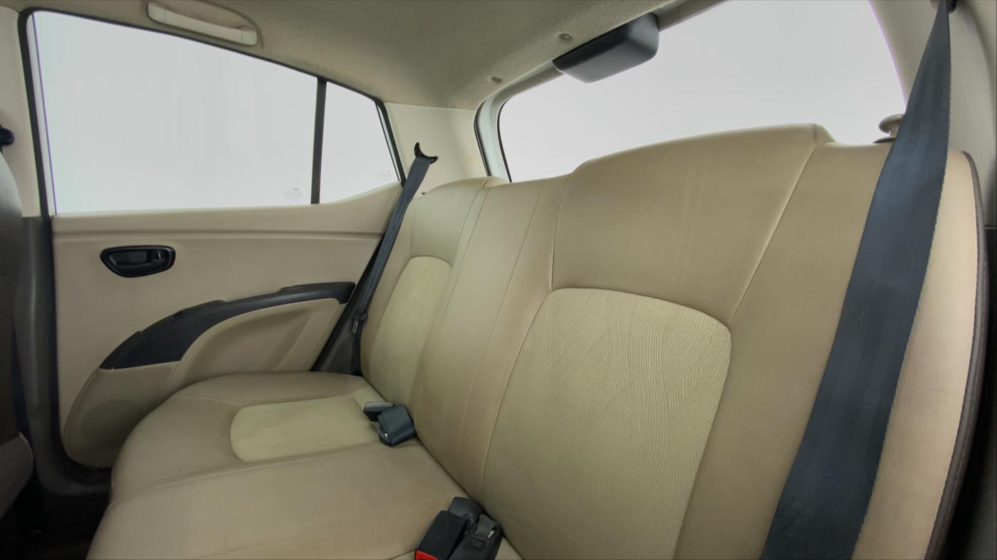 2014 Hyundai i10 MAGNA 1.1 IRDE2, Petrol, Manual, 36,820 km, Right Side Rear Door Cabin