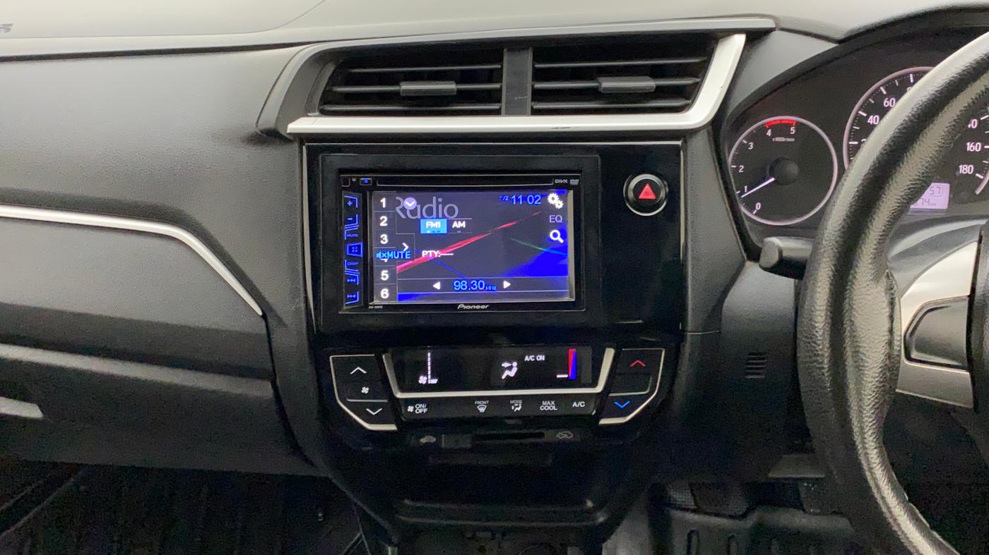 2016 Honda BR-V 1.5L I- DTEC E, Diesel, Manual, 97,574 km, Air Conditioner