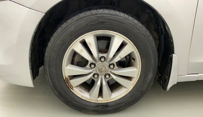 2010 Honda Accord 2.4L I-VTEC AT, Petrol, Automatic, 1,06,053 km, Left Front Wheel