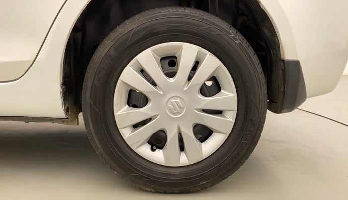 2014 Maruti Swift Dzire VXI, Petrol, Manual, 1,22,200 km, Left Rear Wheel