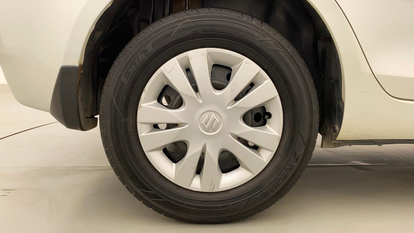 2014 Maruti Swift Dzire VXI, Petrol, Manual, 1,22,200 km, Right Rear Wheel