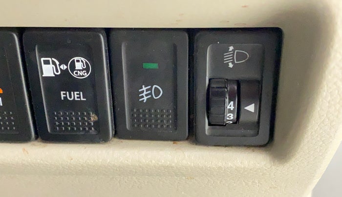 2018 Maruti Celerio VXI CNG D, CNG, Manual, 81,406 km, Dashboard - Headlight height adjustment not working