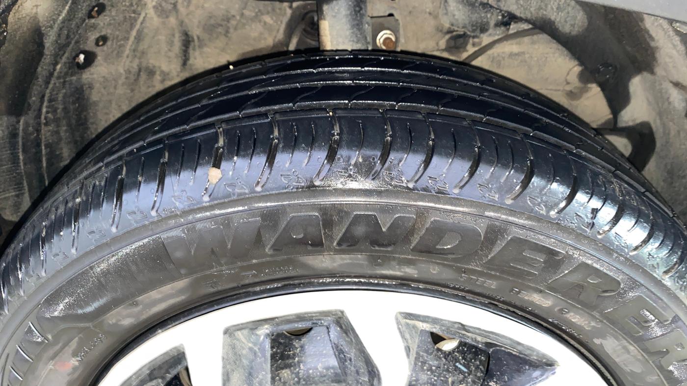 2025 Maruti FRONX DELTA CNG 1.2 MT, CNG, Manual, 5,506 km, Right Front Tyre Tread