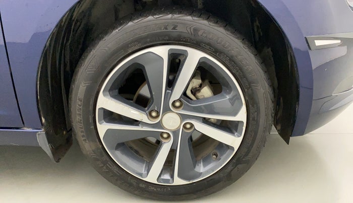 2022 Tata ALTROZ XZA PLUS, Petrol, Automatic, 7,222 km, Right Front Wheel