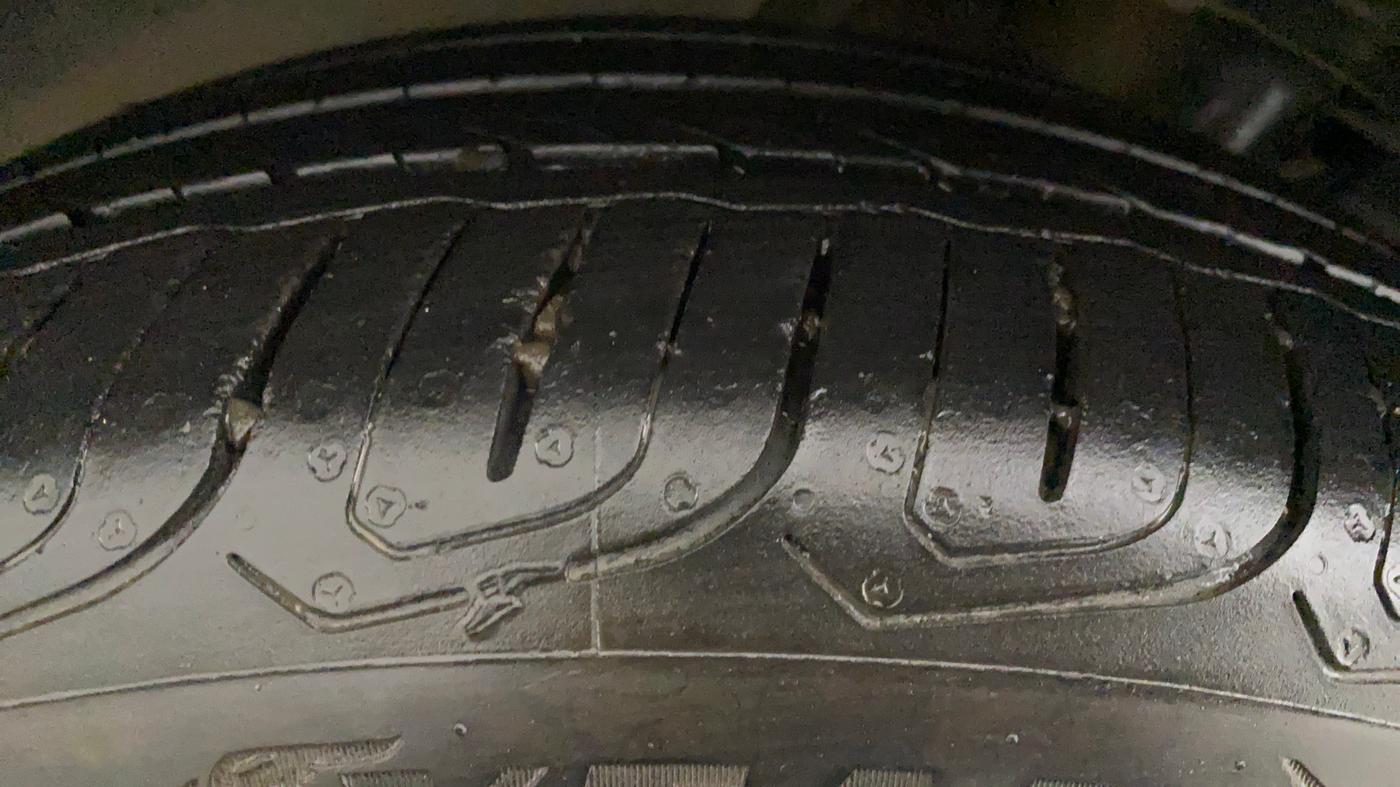 2022 Tata ALTROZ XZA PLUS, Petrol, Automatic, 7,222 km, Right Rear Tyre Tread