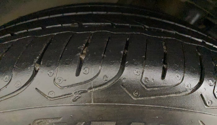 2022 Tata ALTROZ XZA PLUS, Petrol, Automatic, 7,222 km, Right Rear Tyre Tread