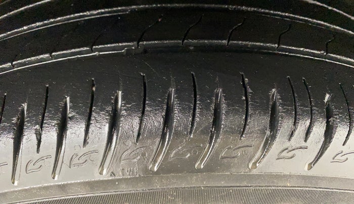 2022 Hyundai VENUE S (O) 1.0 TURBO IMT, Petrol, Manual, 25,474 km, Right Front Tyre Tread