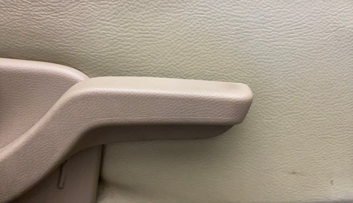 2015 Honda Amaze 1.2L I-VTEC S, Petrol, Manual, 68,769 km, Driver Side Adjustment Panel