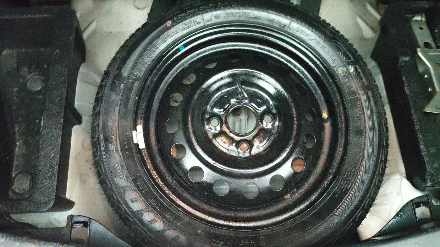 2014 Maruti Wagon R Stingray VXI, Petrol, Manual, 95,630 km, Spare Tyre