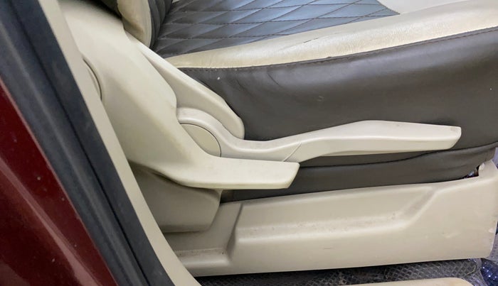 2019 Maruti Ertiga ZXI AT SHVS, Petrol, Automatic, 54,496 km, Driver Side Adjustment Panel