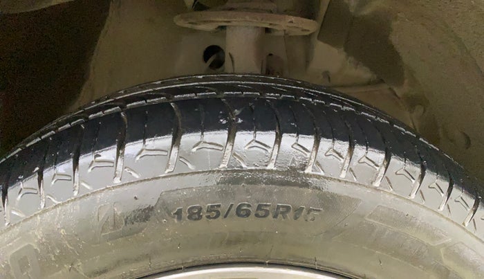 2019 Maruti Ertiga ZXI AT SHVS, Petrol, Automatic, 54,496 km, Right Front Tyre Tread
