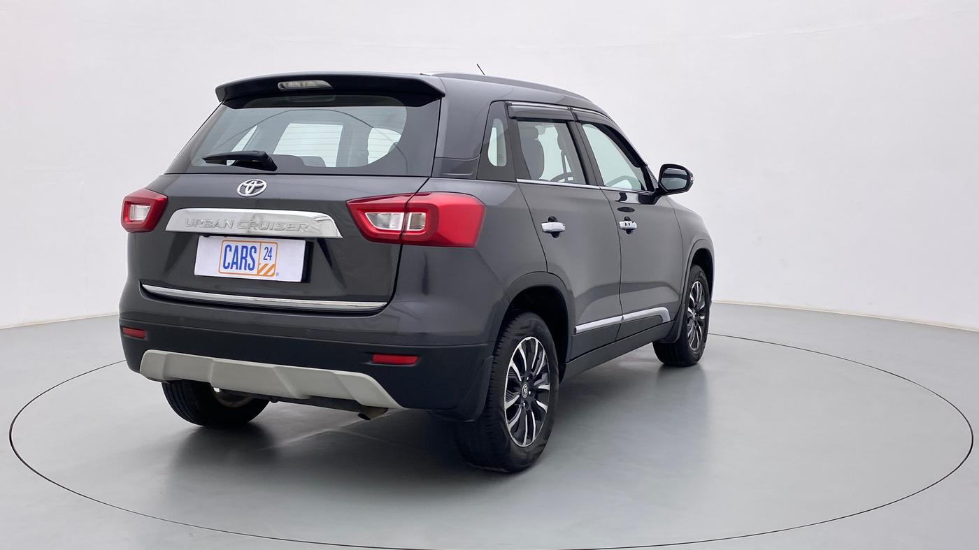 2022 Toyota URBAN CRUISER PREMIUM MT, Petrol, Manual, 5,967 km, Right Back Diagonal