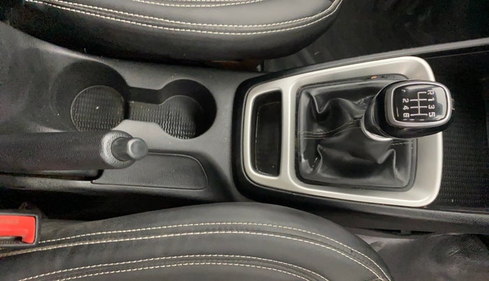 2019 Hyundai VENUE SX 1.0 TURBO, Petrol, Manual, 71,581 km, Gear Lever