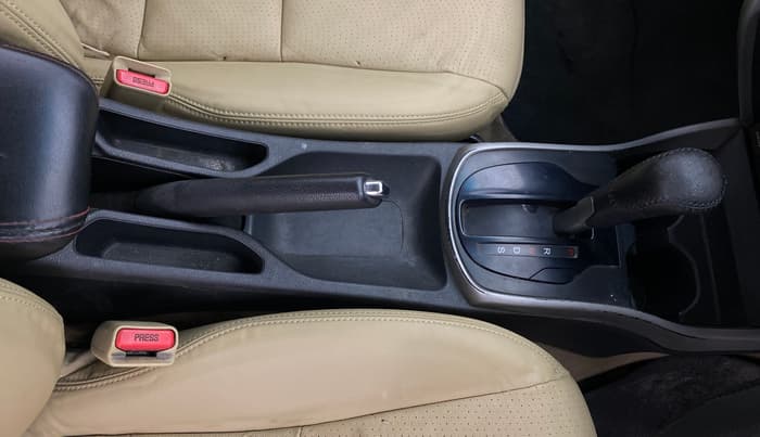 2016 Honda City 1.5L I-VTEC VX CVT, Petrol, Automatic, 99,554 km, Gear Lever