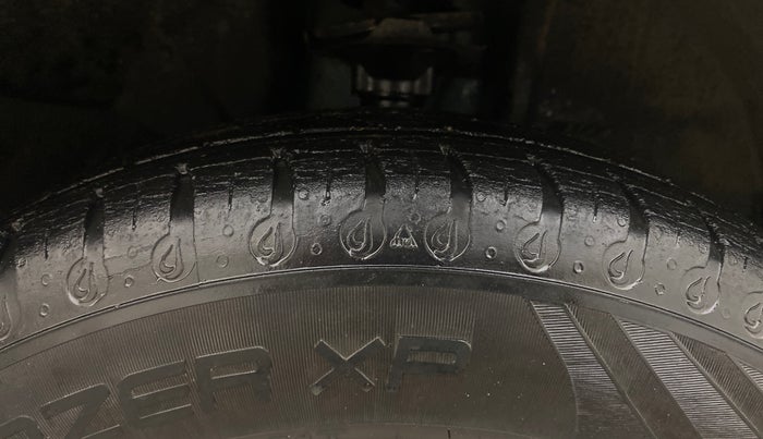 2020 Renault Kwid RXT 1.0 AMT (O), Petrol, Automatic, 31,576 km, Right Front Tyre Tread