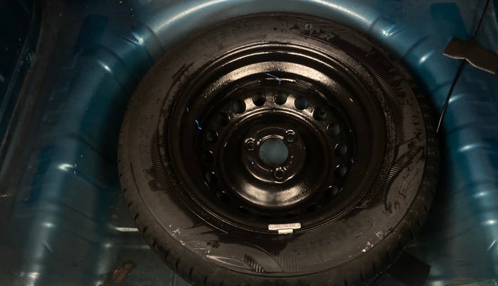 2020 Renault Kwid RXT 1.0 AMT (O), Petrol, Automatic, 31,576 km, Spare Tyre