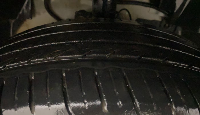 2024 Tata NEXON PURE 1.2 PETROL, Petrol, Manual, 39,150 km, Right Front Tyre Tread