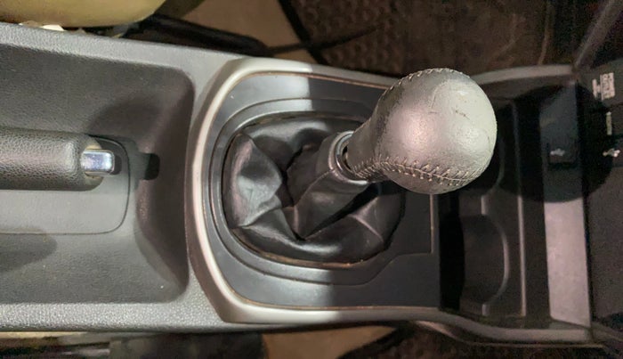 2018 Honda City 1.5L I-DTEC VX, Diesel, Manual, 84,269 km, Gear Lever