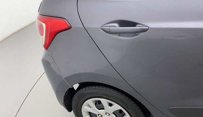 2015 Hyundai Grand i10 SPORTZ 1.2 KAPPA VTVT, CNG, Manual, 86,785 km, Right quarter panel - Minor scratches