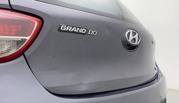 2015 Hyundai Grand i10 SPORTZ 1.2 KAPPA VTVT, CNG, Manual, 86,785 km, Dicky (Boot door) - Minor scratches
