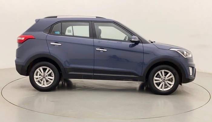 2017 Hyundai Creta SX PLUS 1.6 PETROL, Petrol, Manual, 45,215 km, Right Side View