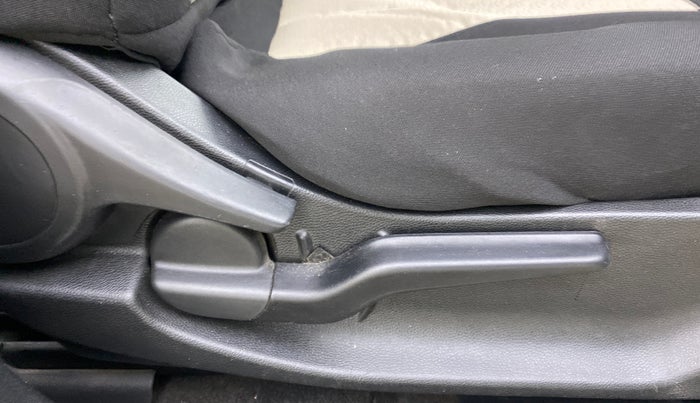 2021 Honda City 1.5L I-VTEC ZX, Petrol, Manual, 1,19,926 km, Driver Side Adjustment Panel