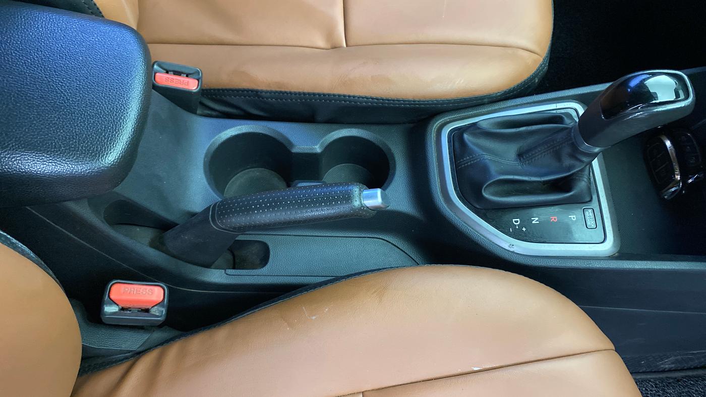 2017 Hyundai Creta SX PLUS AT 1.6 PETROL, Petrol, Automatic, 37,410 km, Gear Lever