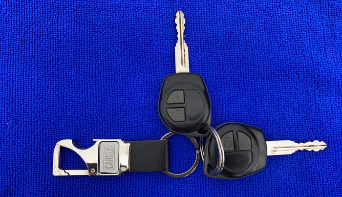 2014 Maruti Wagon R Stingray VXI, Petrol, Manual, 96,993 km, Key Close Up