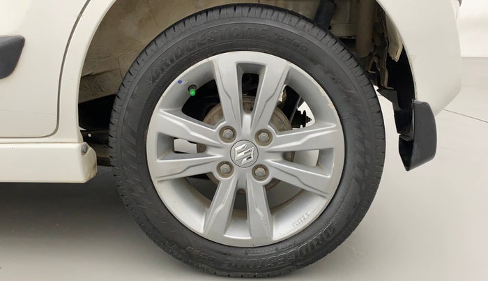 2014 Maruti Wagon R Stingray VXI, Petrol, Manual, 96,993 km, Left Rear Wheel