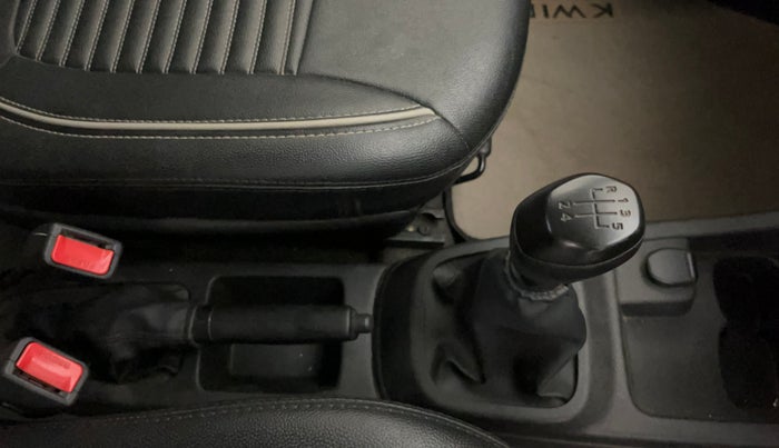 2018 Renault Kwid RXL, Petrol, Manual, 19,756 km, Gear Lever