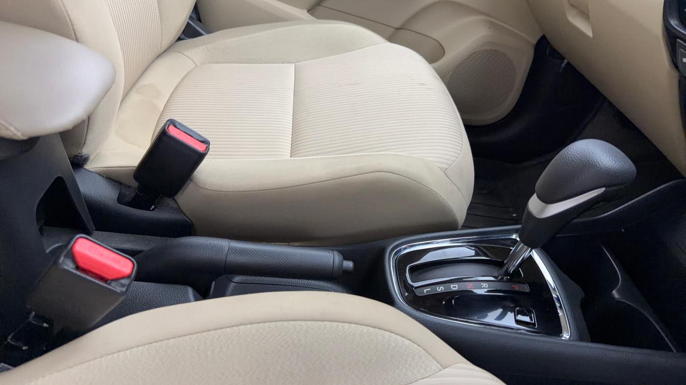 2023 Honda Amaze 1.2L I-VTEC S CVT, Petrol, Automatic, 30,227 km, Gear Lever