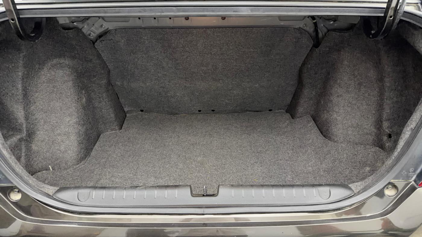 2023 Honda Amaze 1.2L I-VTEC S CVT, Petrol, Automatic, 30,227 km, Boot Inside