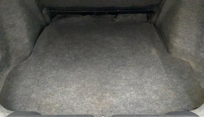 2017 Honda City V MT PETROL, Petrol, Manual, 58,880 km, Boot Inside