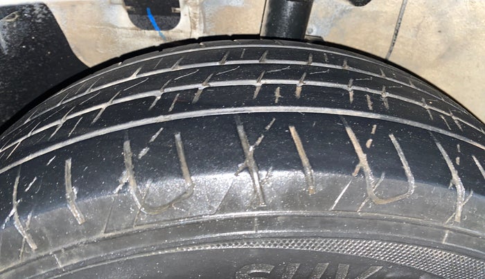 2021 Hyundai Creta S 1.5 DIESEL, Diesel, Manual, 92,269 km, Left Front Tyre Tread