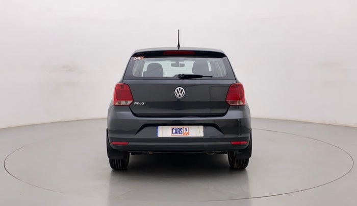 2016 Volkswagen Polo HIGHLINE1.2L, Petrol, Manual, 1,15,699 km, Back/Rear